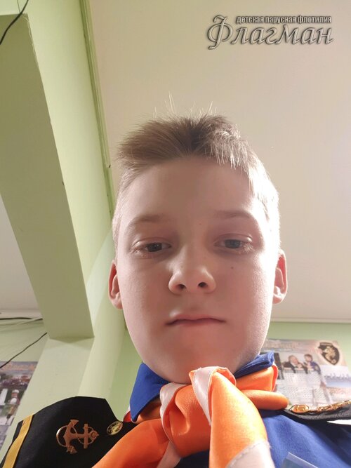 ed6bf27b.ID Photo.103708